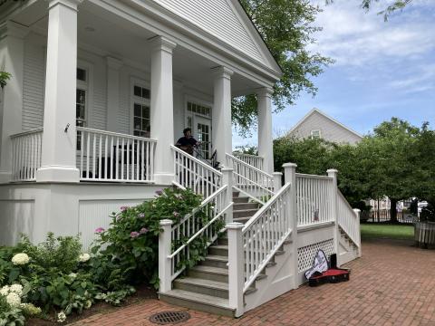 Weezie Porch Concert